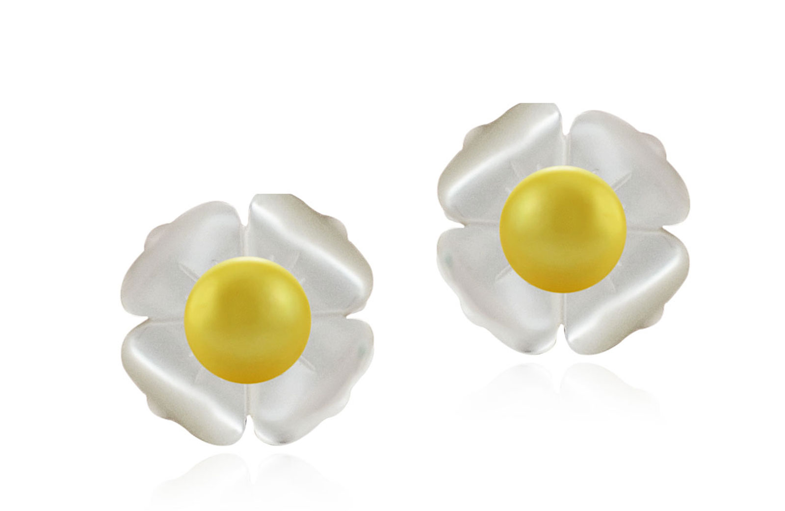 Vera Perla 18k Gold, 5mm Golden Pearl Flower Shell Earrings