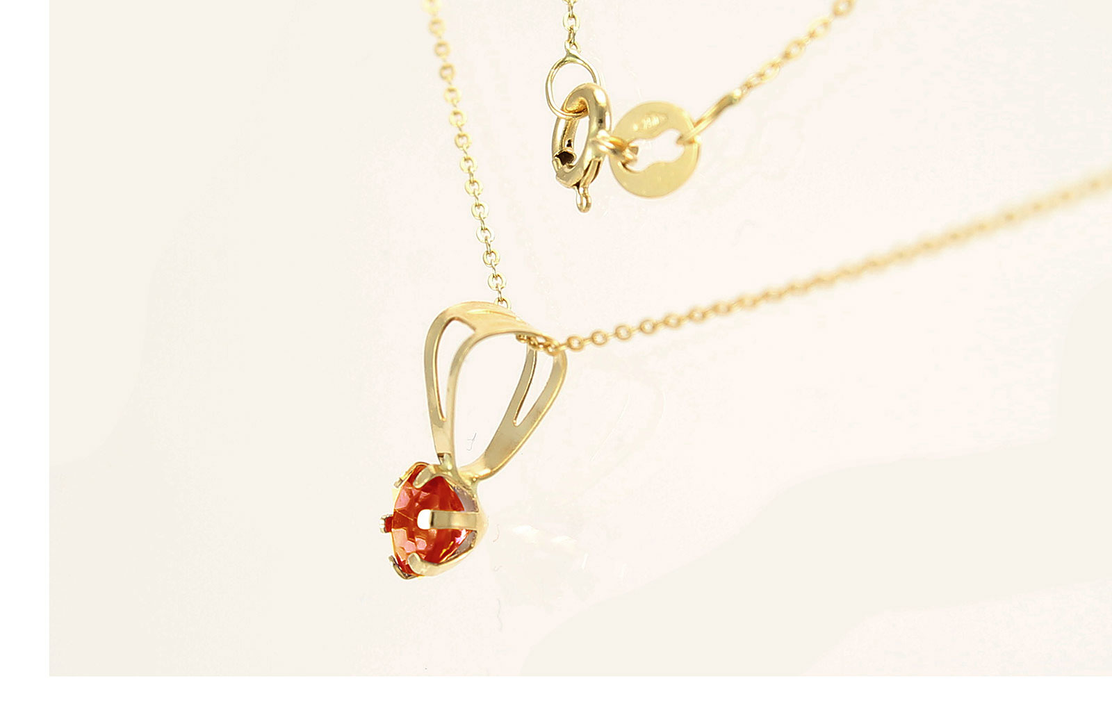 VP Jewels: 4mm Genuine Garnet Solitaire Pendant + Chain